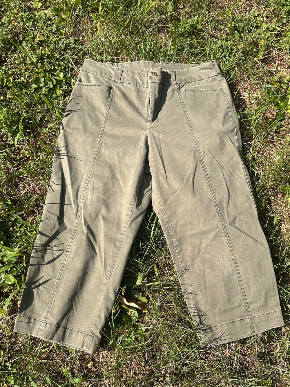 90’s Early Y2K croft & barrow Olive Green Khaki Cargo Style Capris Pants
